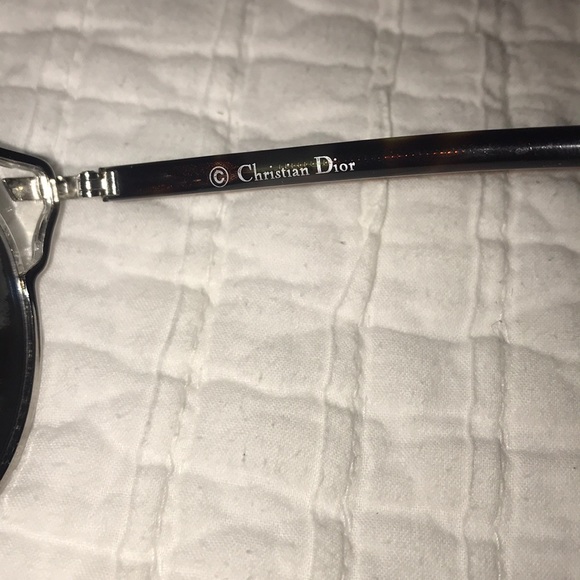 Dior SoReal Sunglasses - Picture 4 of 5